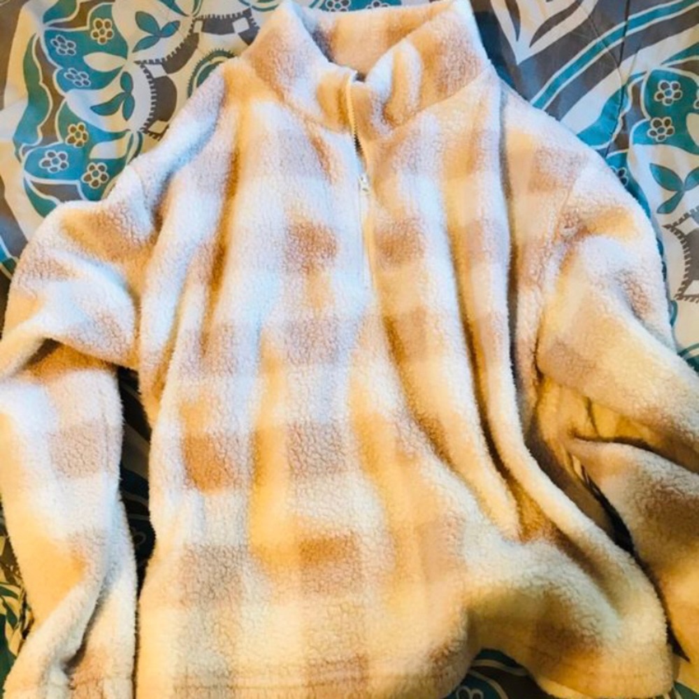 Sherpa sweater
